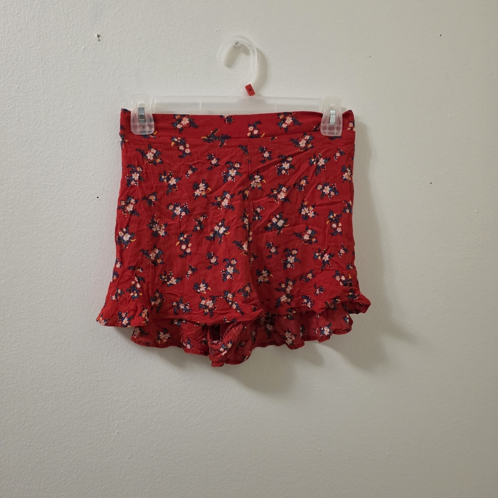 American Eagle Outfitters Red Floral Shorts